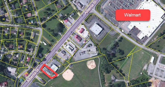 Oneida retail building, 2 tenants: 19456 Alberta St, Oneida, TN 37841